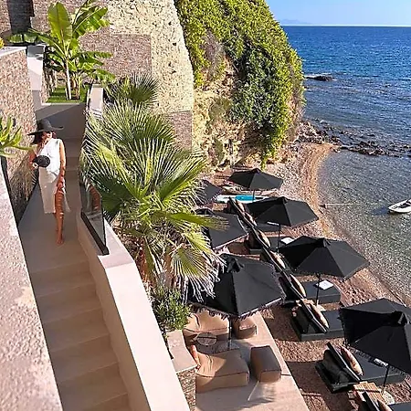 Sea Zante Luxury Beachfront Retreat 5*